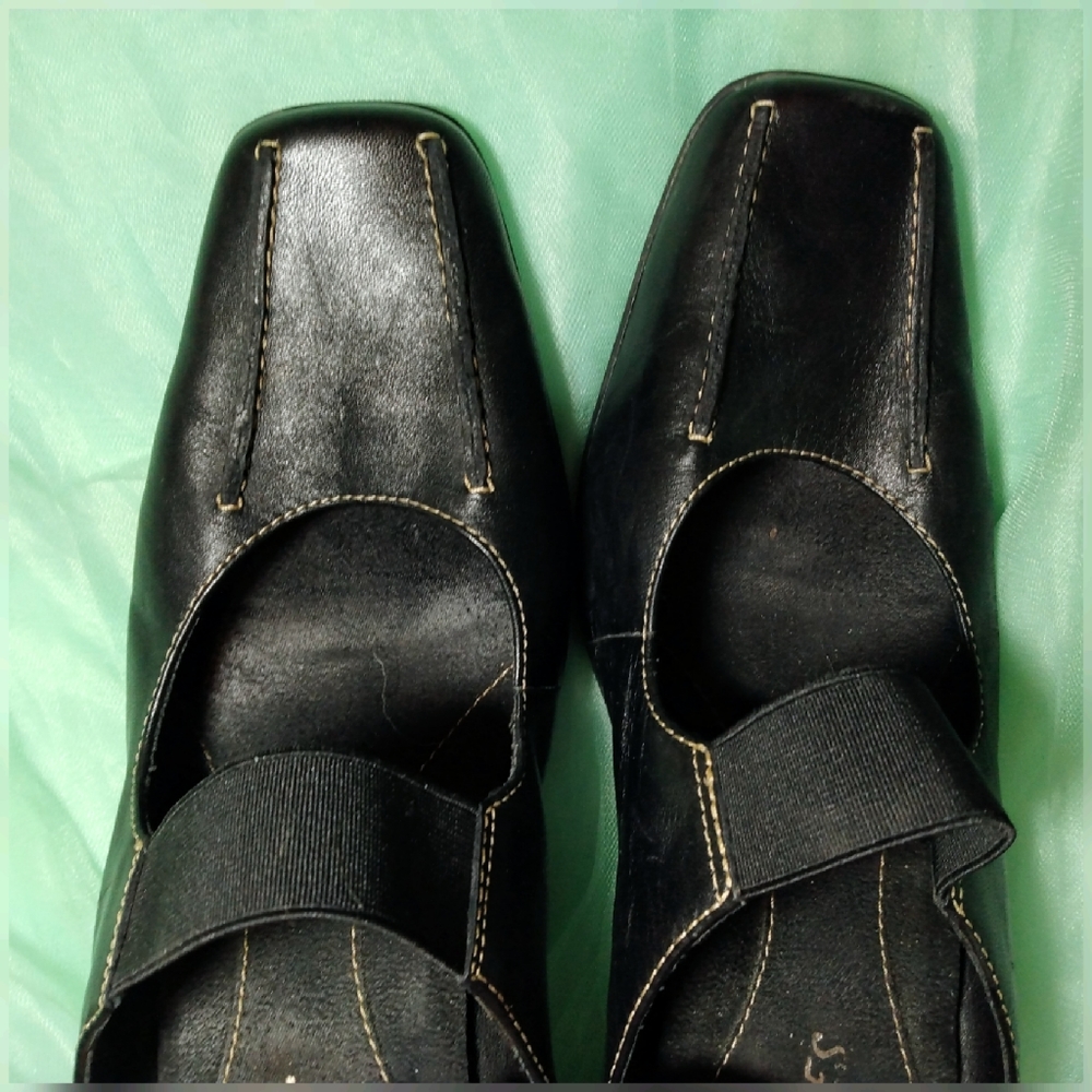 Vintage 2K Slide On Mule Heel Closed Toe
